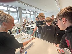 2026_Suchtpraevention_Jg8__1_