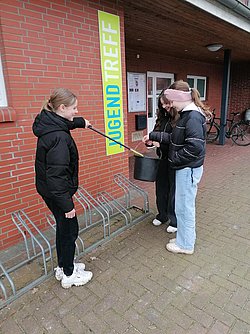 03_2023_Muellsammeln